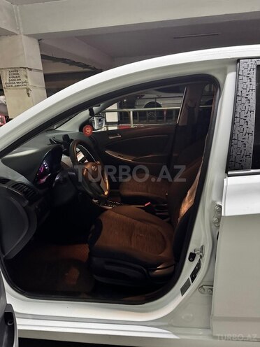 Hyundai Accent 2014, 173,000 km - 1.4 л - Bakı