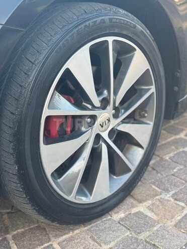 Kia Optima-12