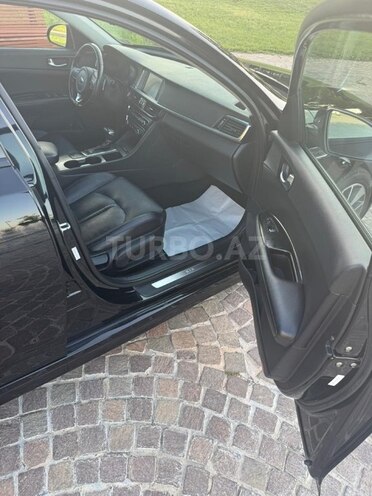 Kia Optima-16