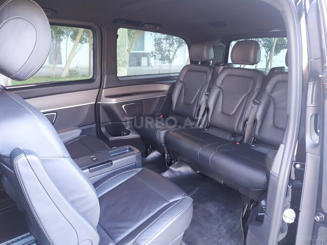 Mercedes V 250-6