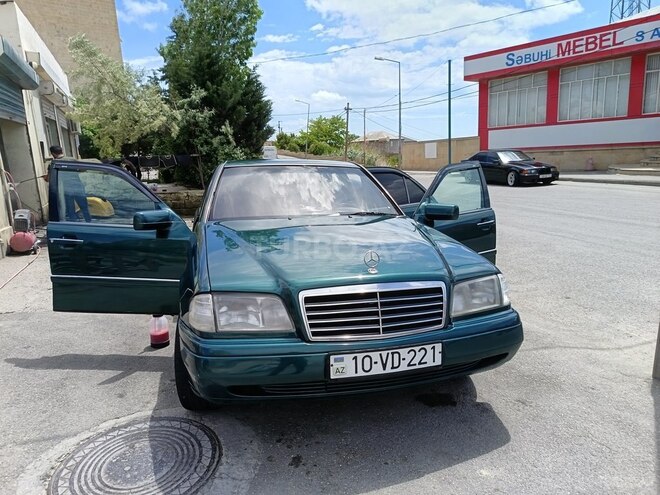 Mercedes C 220 1995, 999,999 km - 2.2 l - Bakı