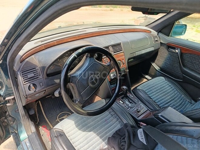 Mercedes C 220 1995, 999,999 km - 2.2 l - Bakı