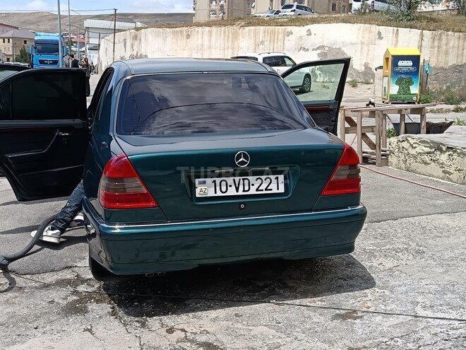 Mercedes C 220 1995, 999,999 km - 2.2 l - Bakı