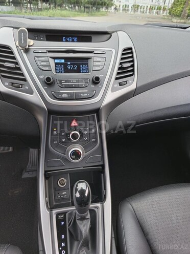 Hyundai Avante 2015, 188,750 km - 1.6 l - Astara