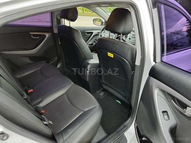 Hyundai Avante 2015, 188,750 km - 1.6 l - Astara