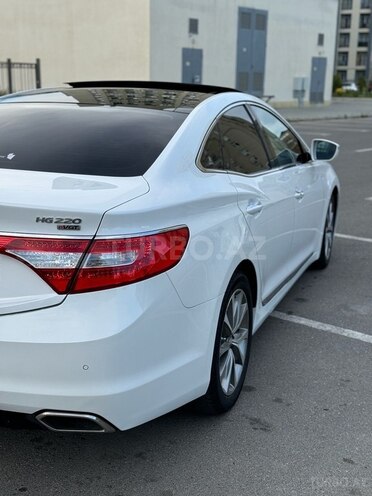 Hyundai Grandeur 2015, 136,600 km - 2.2 l - Bakı