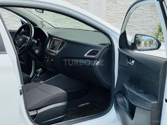 Hyundai Accent 2019, 112,000 km - 1.4 l - Bakı