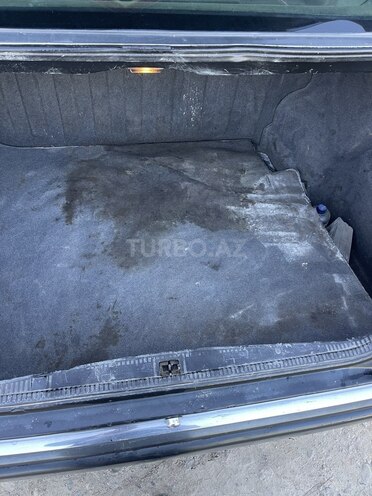 Mercedes E 220 1991, 526,624 km - 2.2 l - Tovuz