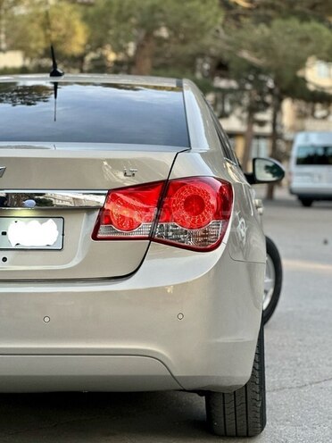 Chevrolet Cruze 2011, 252,000 km - 1.4 л - Bakı