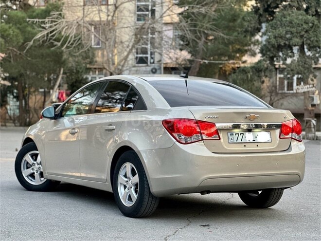 Chevrolet Cruze 2011, 252,000 km - 1.4 л - Bakı