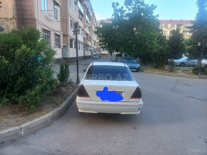 Mercedes C 200 d 1993, 444,444 km - 2.0 l - Bakı