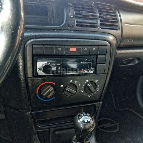 Opel Vectra 1999, 256,668 km - 1.6 l - Bakı