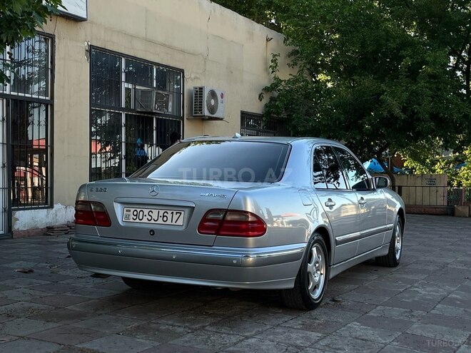 Mercedes E 240 1999, 400,000 km - 2.4 l - Tovuz