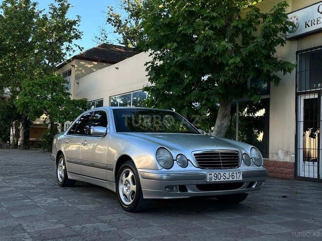Mercedes E 240 1999, 400,000 km - 2.4 l - Tovuz