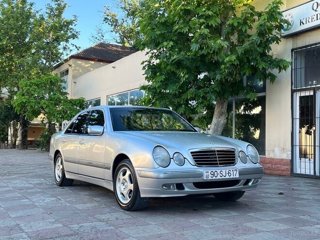 Mercedes E 240 1999, 400,000 km - 2.4 l - Tovuz