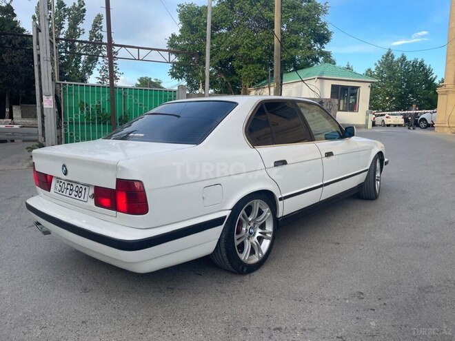 BMW 520 1990, 566,000 km - 2.0 l - Bakı