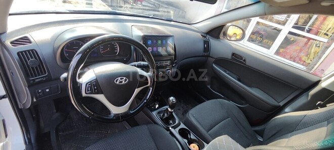 Hyundai i30 2011, 211,200 km - 1.6 л - Şəmkir