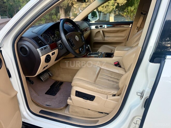 Volkswagen Touareg 2008, 221,014 km - 4.2 l - Bakı
