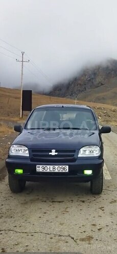 Chevrolet Niva 2004, 360,550 km - 1.7 l - Quba