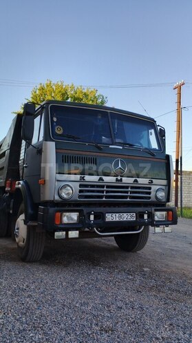 KamAz 55111 1989, 350,000 km - 11.0 l - Samux