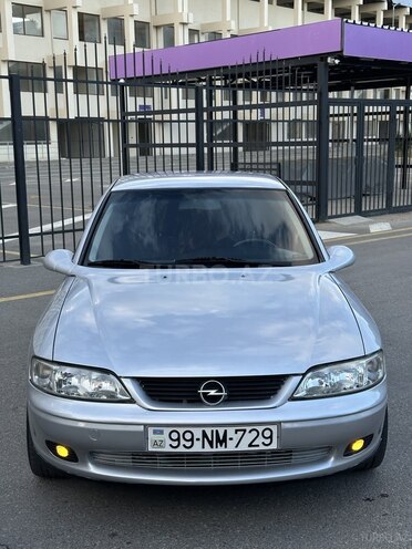 Opel Vectra 1999, 380,862 km - 1.6 л - Sumqayıt
