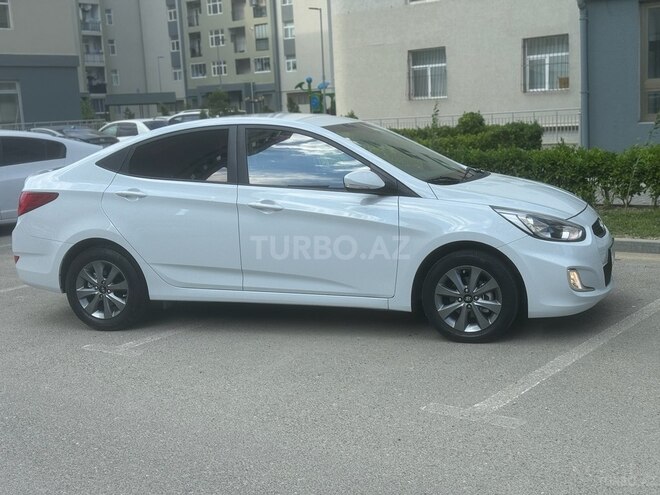 Hyundai Accent 2018, 111,200 km - 1.4 л - Bakı