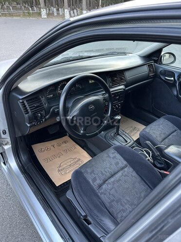 Opel Vectra 1999, 380,862 km - 1.6 л - Sumqayıt