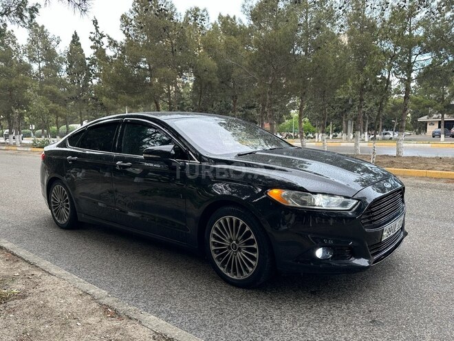 Ford Fusion (North America) 2014, 297,541 km - 2.0 l - Sumqayıt