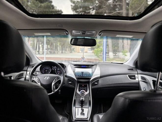 Hyundai Elantra 2013, 120,000 km - 1.8 l - Sumqayıt