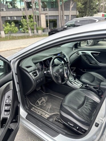 Hyundai Elantra 2013, 120,000 km - 1.8 l - Sumqayıt