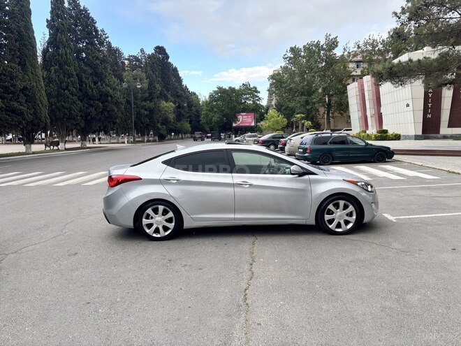 Hyundai Elantra 2013, 120,000 km - 1.8 l - Sumqayıt