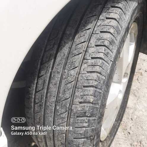 Mitsubishi Airtrek 2002, 304,000 km - 2.0 l - Bakı