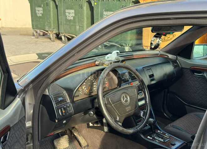 Mercedes C 180 1995, 286,412 km - 1.8 l - Bakı