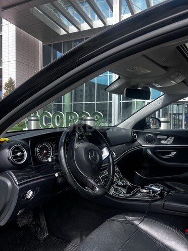 Mercedes E 220 d 2017, 185,000 km - 2.0 l - Bakı