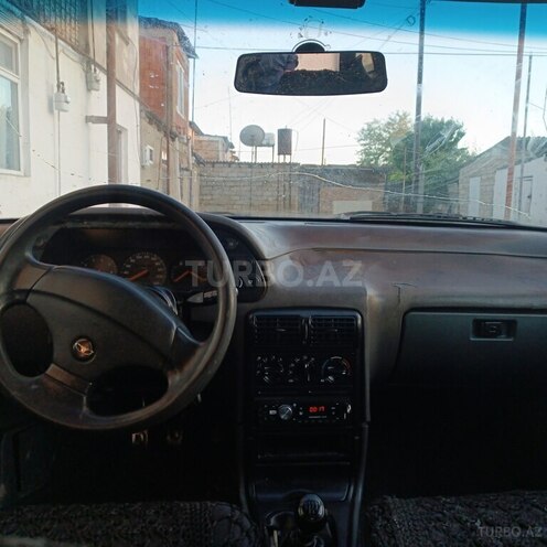 Daewoo Espero 1996, 350,000 km - 2.0 l - Qusar