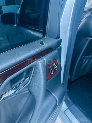 Mercedes E 270 2001, 388,484 km - 2.7 l - Bakı