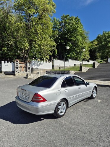 Mercedes C 240 2001, 263,548 km - 2.6 l - Şəki