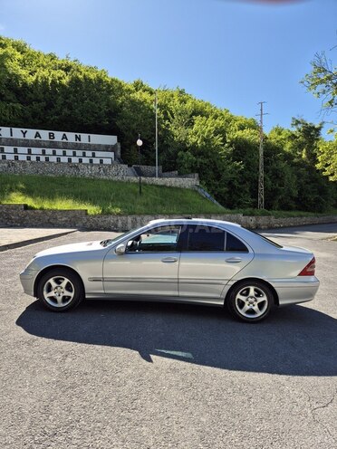 Mercedes C 240 2001, 263,548 km - 2.6 l - Şəki