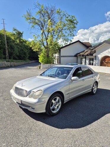 Mercedes C 240 2001, 263,548 km - 2.6 l - Şəki
