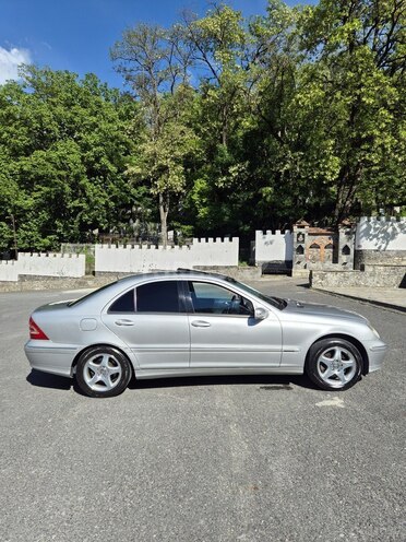 Mercedes C 240 2001, 263,548 km - 2.6 l - Şəki