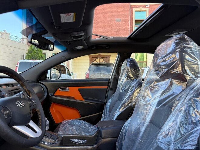 Kia Sportage 2012, 136,000 km - 2.0 l - Gəncə