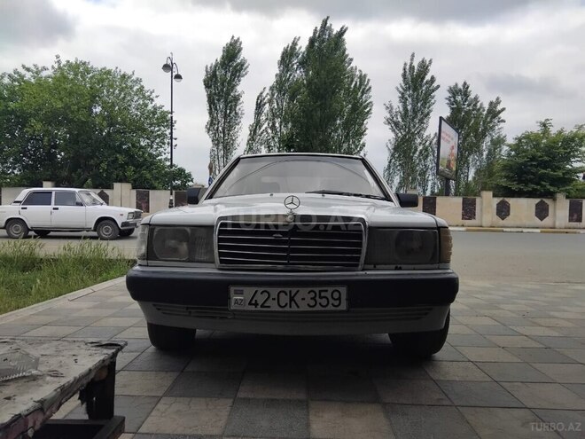 Mercedes 190 1992, 384,126 km - 2.0 l - Lənkəran