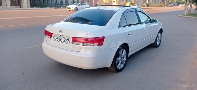 Hyundai Sonata-3
