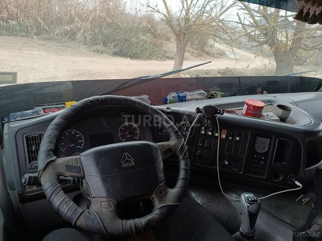 HOWO Sinotruk 2012, 400,000 km - 9.7 l - Beyləqan