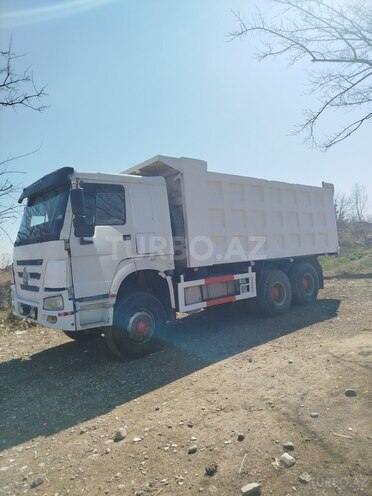 HOWO Sinotruk 2012, 400,000 km - 9.7 l - Beyləqan