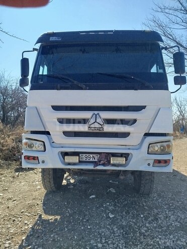 HOWO Sinotruk 2012, 400,000 km - 9.7 l - Beyləqan