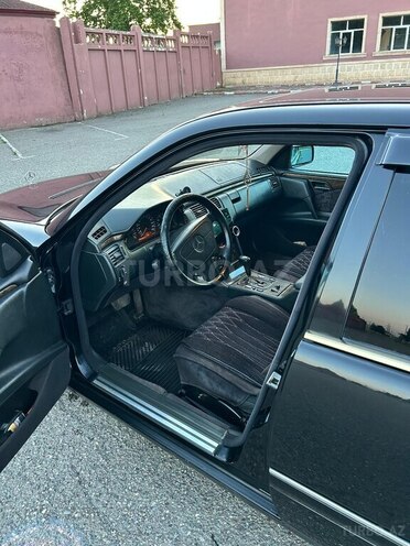 Mercedes E 260 1998, 405,000 km - 2.4 l - Gəncə