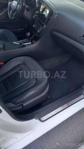 Kia K5 2011, 168,000 km - 2.0 l - Ağdaş