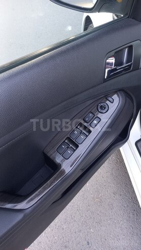 Kia K5 2011, 168,000 km - 2.0 l - Ağdaş
