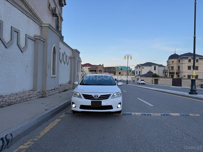 Toyota Corolla 2013, 253,000 km - 1.6 l - Bakı
